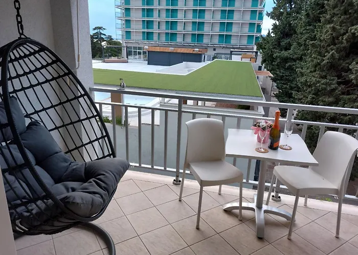 Nizic * Макарська