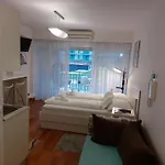 Nizic Apartment *